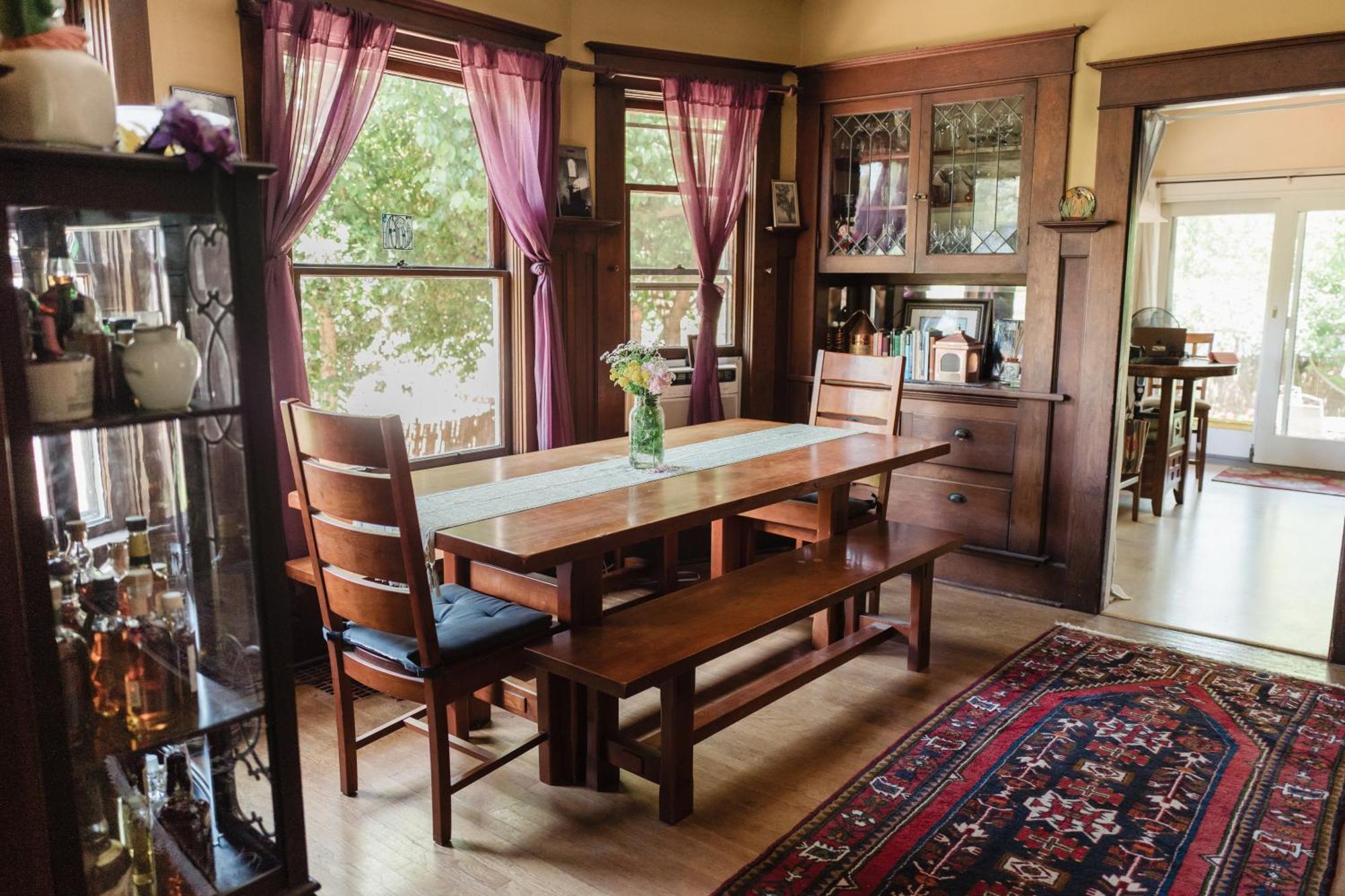 Southeast Portland Comfy & Eclectic Craftsman Home ภายนอก รูปภาพ
