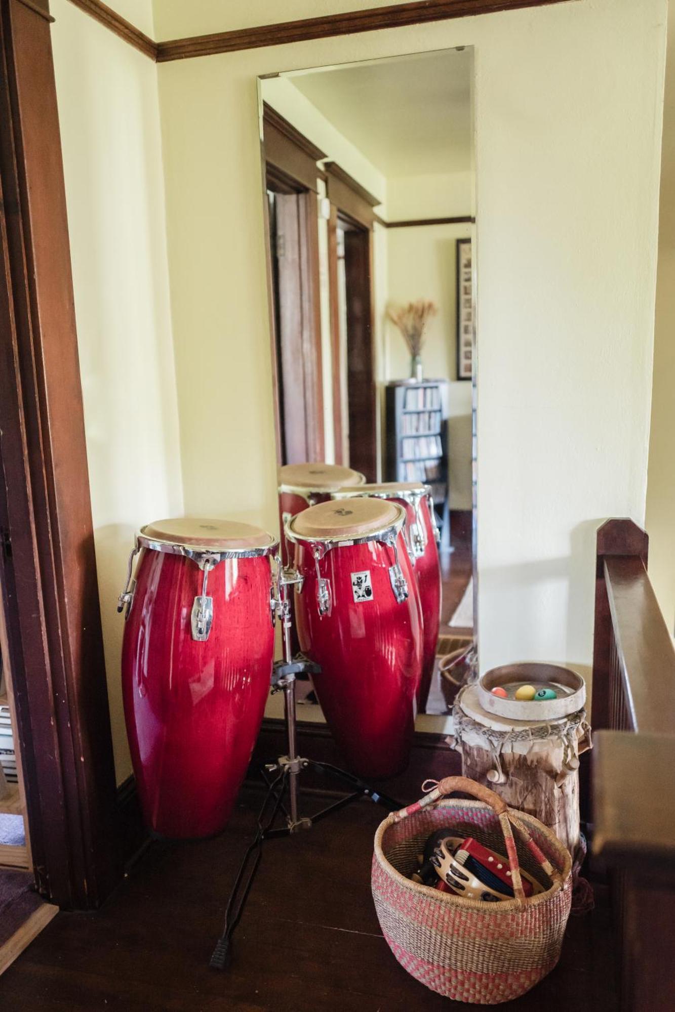 Southeast Portland Comfy & Eclectic Craftsman Home ภายนอก รูปภาพ