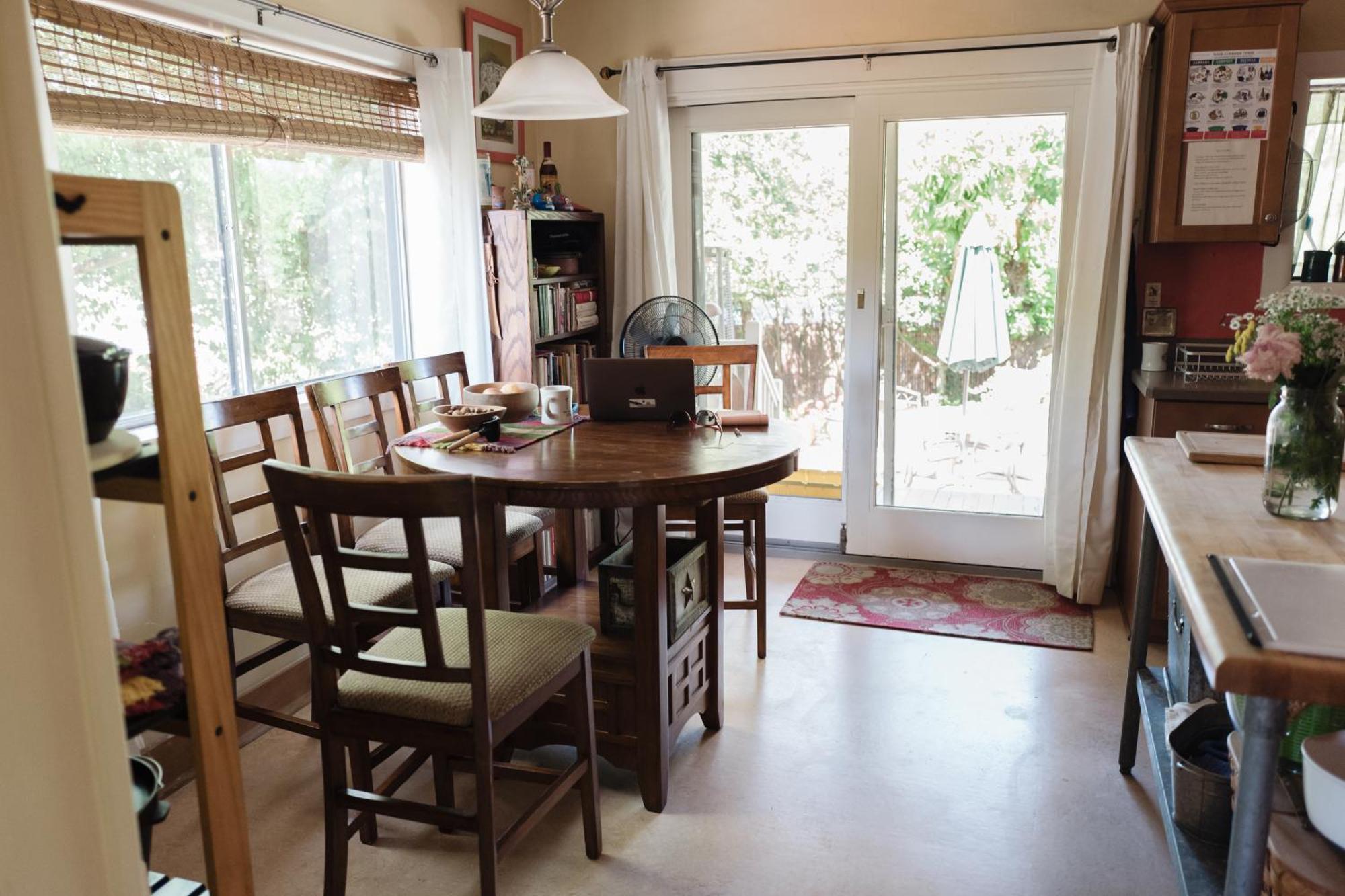 Southeast Portland Comfy & Eclectic Craftsman Home ภายนอก รูปภาพ